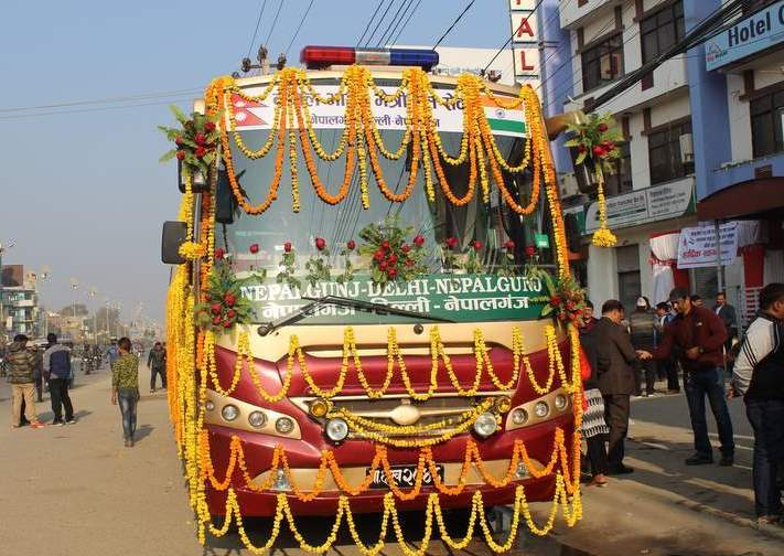 नेपाल–भारतमैत्री बससेवा पुन: सञ्चालनमा