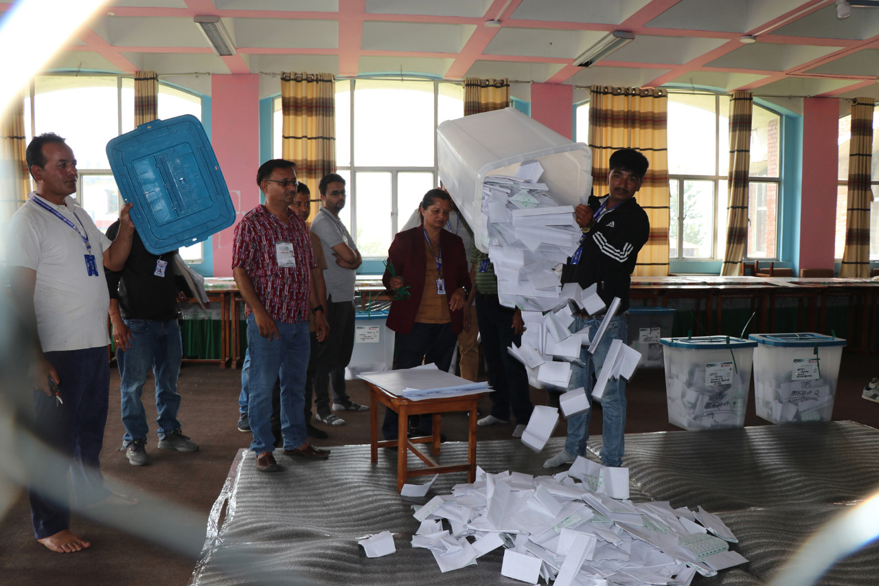 मतगणना भइरहँदा चर्चामा यस्ता प्रसङ्ग : रूपन्देहीमा पनि "बालेनलाई मत, तमसुक गरेर बाजी राखेपछि आपत्"