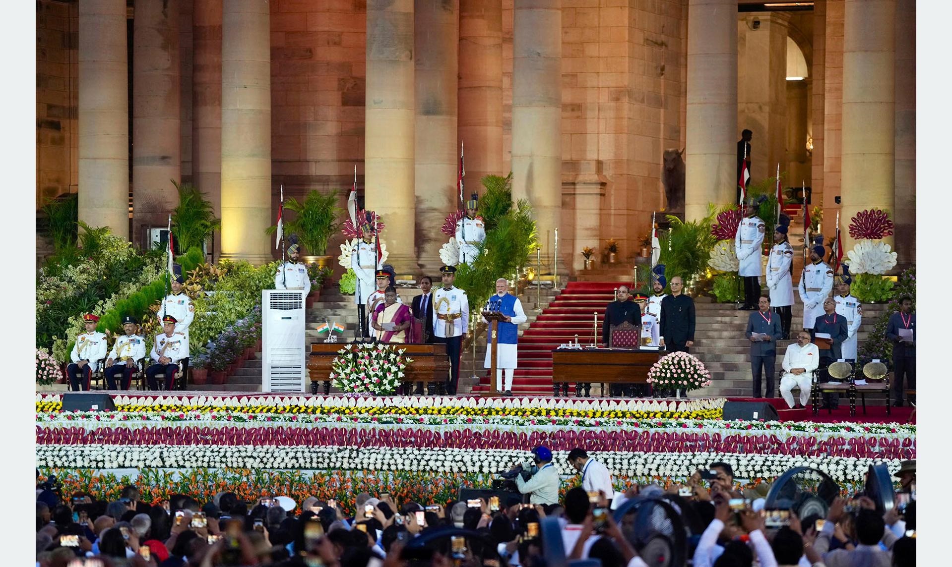 भाजपा नेता मोदीद्वारा तेस्रो कार्यकालका लागि प्रधानमन्त्री पदको सपथ ग्रहण