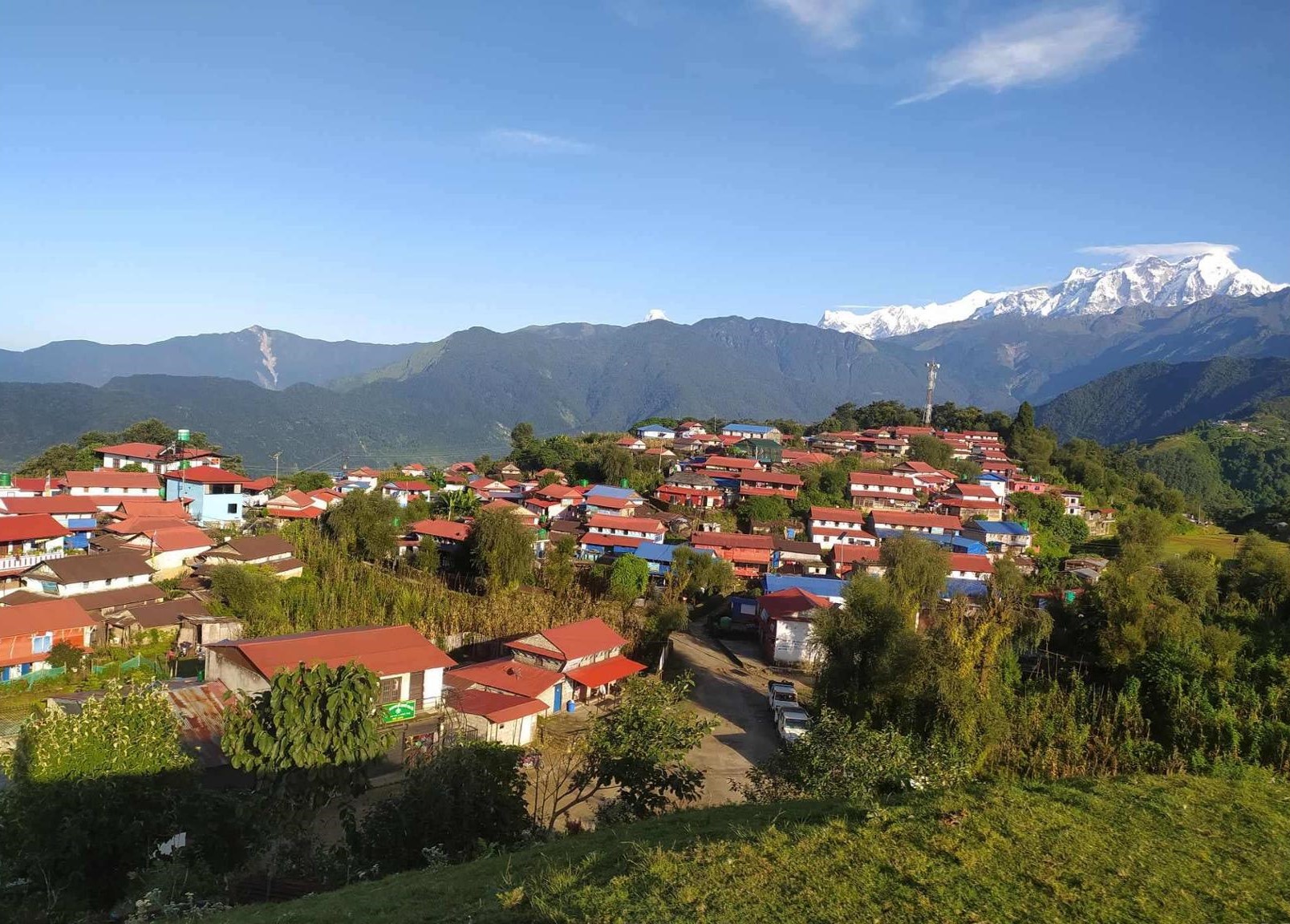 पर्यटक पर्खिरहेको घलेगाउँ