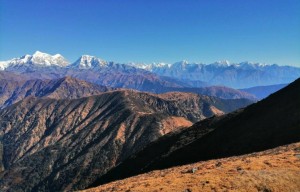 पर्यटकीय स्थल पिकेडाँडा र ज्वालामाई क्षेत्रमा भरपर्दो सञ्चार सुविधा नहुँदा पर्यटकलाई मर्का