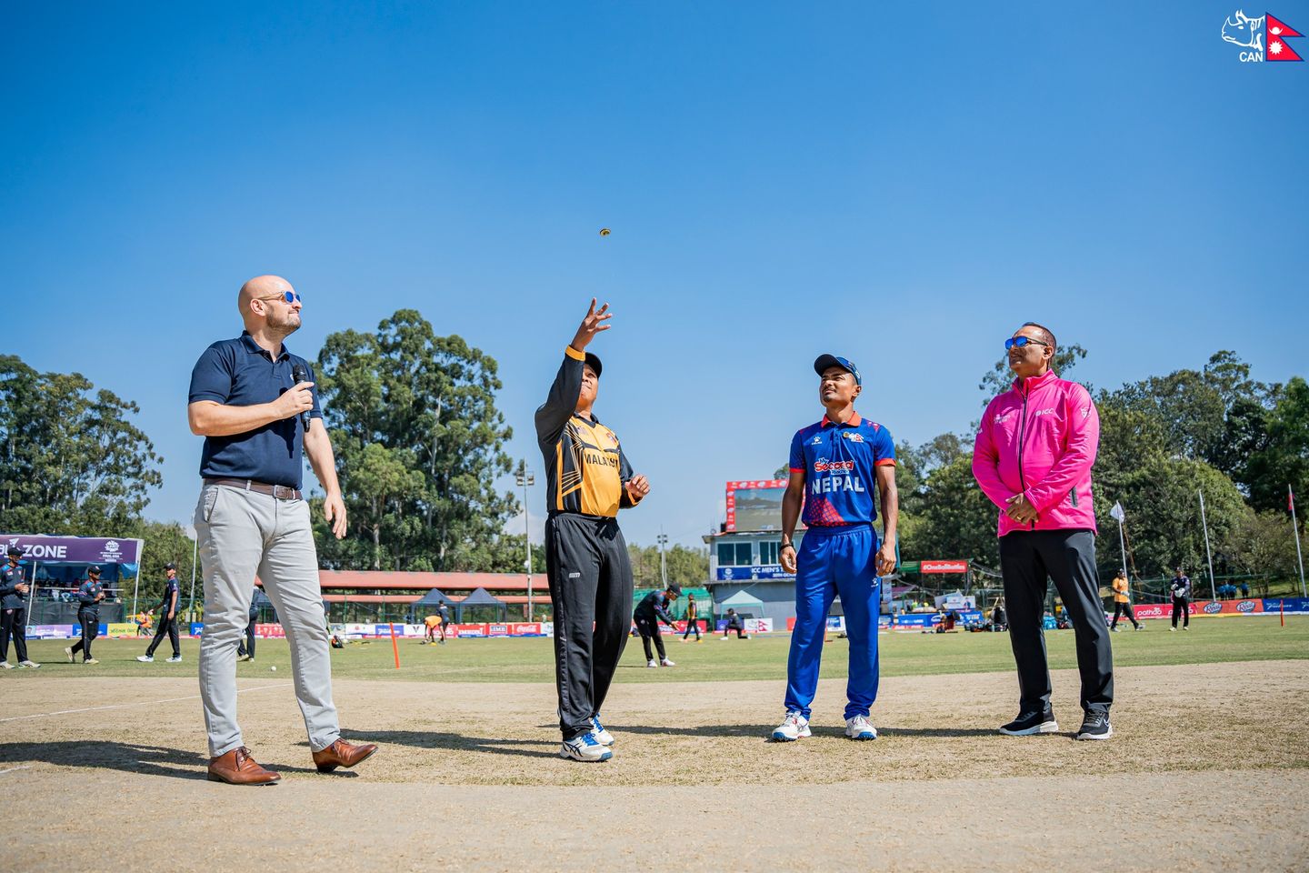 नेपालले टस हार्यो, पहिले बलिङ गर्ने