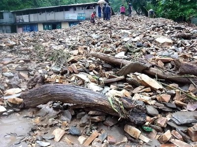 पहिराले डुम्रे-बेँसीसहर सडक पुनः अवरुद्ध