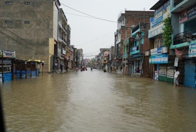 घरभित्र पसेको बाढीमा डुबेर शिशुको मृत्यु, युवक बेपत्ता