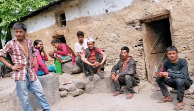 बादी समुदायका व्यथा : व्यवस्था बदलियो तर अवस्था बदलिएन