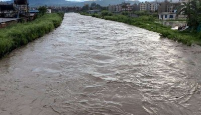 विष्णुमतीले खतराको तह पार गर्‍यो, राती पनि ठाउँठाउँमा वर्षा