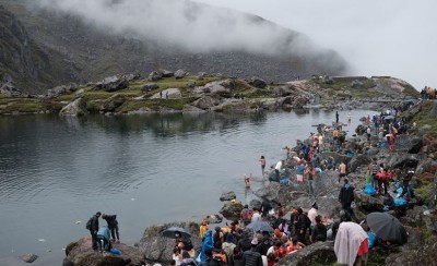 जनैपूर्णिमाका अवसरमा गोसाइँकुण्डमा भक्तजनको घुइँचो