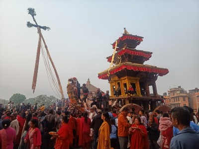 बिस्केटको ५५ हात लामो लिङ्गो ढालियो, भैरब भद्रकालीको रथ जुधाइयो