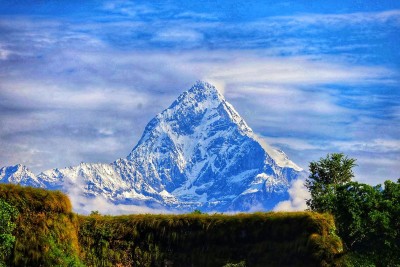 माछापुच्छ्रे हिमाल