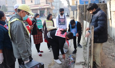 एकसय ९९ हप्तादेखि निरन्तर सरसफाइ