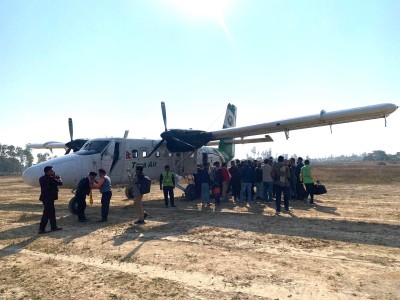 सत्ताइस वर्षपछि टीकापुर विमानस्थल नियमित सञ्चालनमा, आजदेखि काठमाडौँ–टीकापुर उडान सुरू