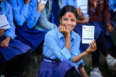 तेह्र लाख किशोरीलाई लगाइयो  एचपिभी खोप,स्वास्थ्यमन्त्रीद्वारा आभार