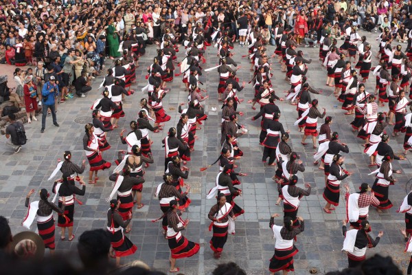 'विश्व पर्यटन दिवस २०२४' को अवसरमा वसन्तपुरमा एक हजार कलाकारको संयुक्त धिमे बादन र नृत्य प्रस्तुति