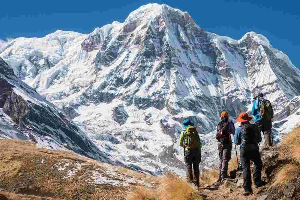 लेक लागेर एक वर्षमा ११ पर्यटकको मृत्यु