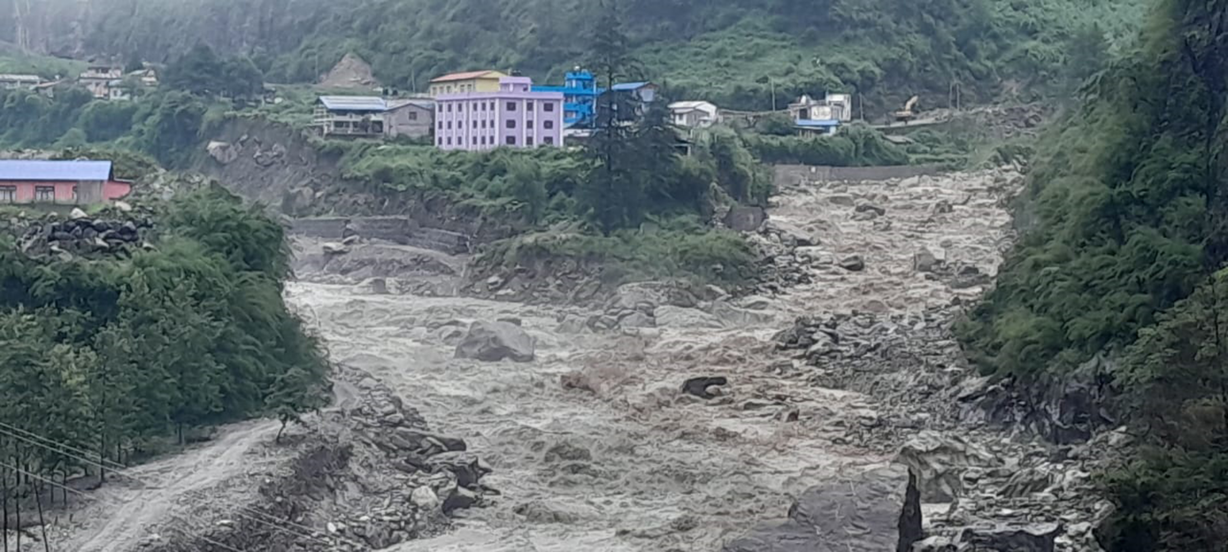 बाढीपहिरोमा परी देशभर हालसम्म ८३ जनाको मृत्यु, १०६ घाइते