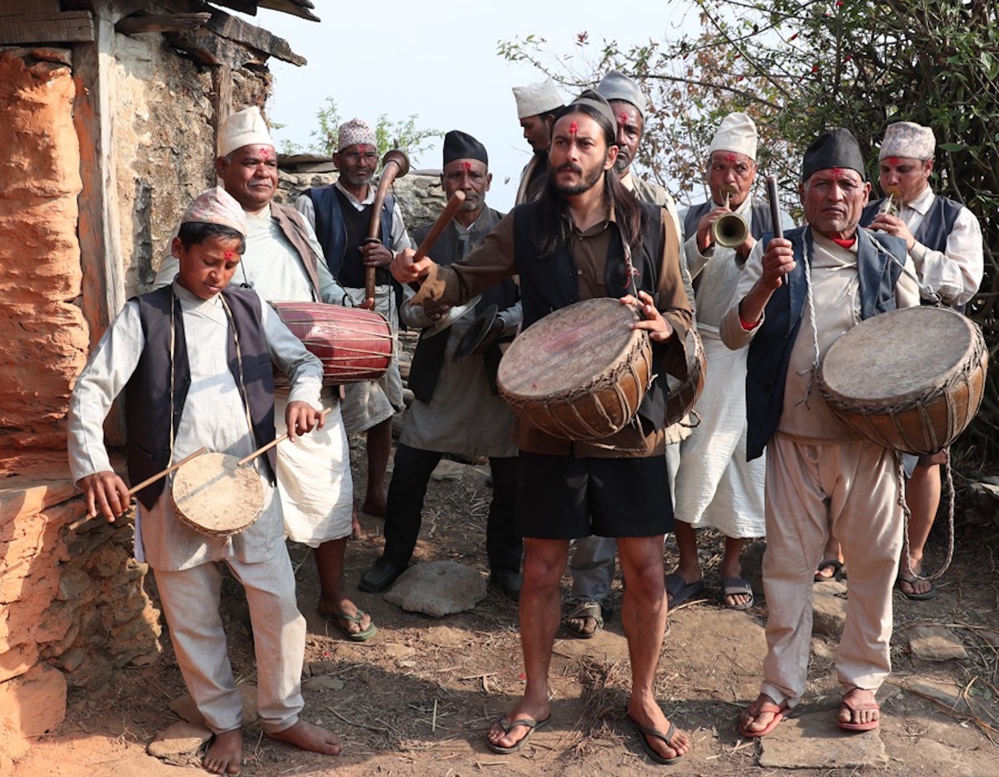 रोमान्टिक हिरोबाट ‘पुजार सार्की’को मैतबहादुरसम्म अभिनेता प्रदीप खड्का