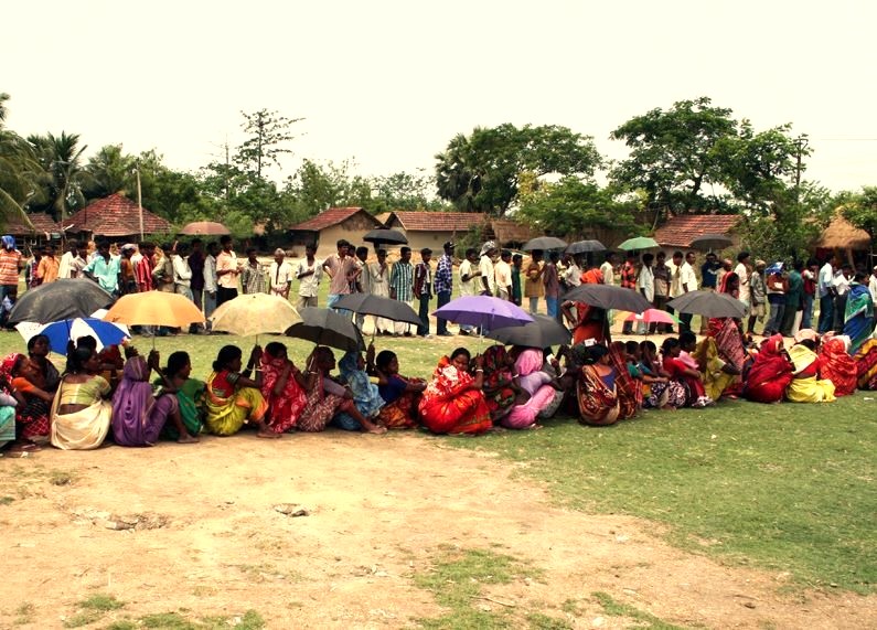 भारतमा अन्तिम मतदानको दिन हृदयघातका कारण ३३ मतदानमा खटिएका कर्मचारीको मृत्यु