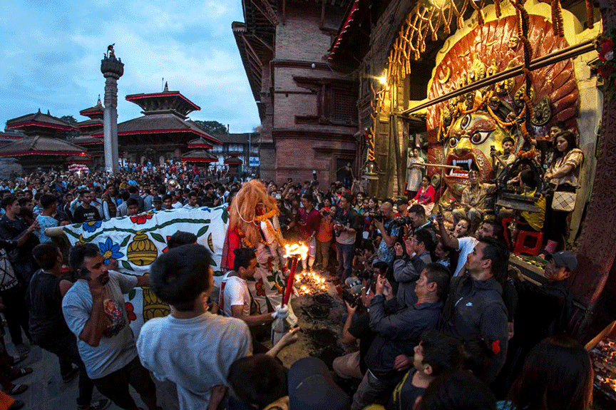 अमेरिका, चीन र कोरियाका प्रमुख शहरका प्रमुखहरू इन्द्रजात्रा हेर्न काठमाडौंमा