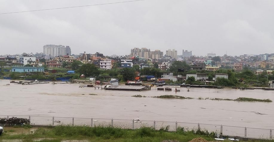 ललितपुरमा विपदमा परी मृत्यु भएका ३० जनाको शव भेटियो, अझै सात बेपत्ता