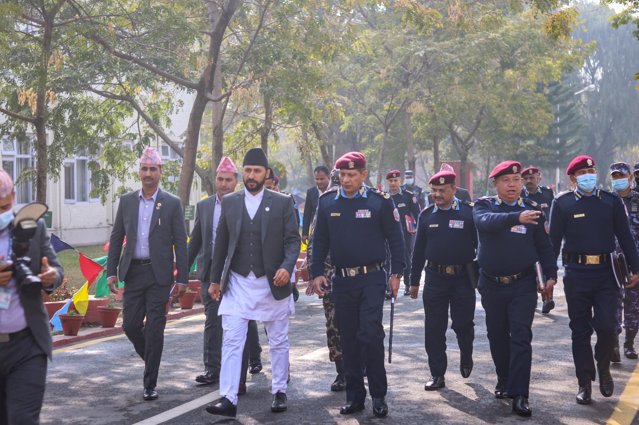 साईरन बजाएर नागरिकलाई उछिन्दै हिड्ने प्रवृतिको म सधै आलोचक हुँ - गृहमन्त्री रवि लामिछाने