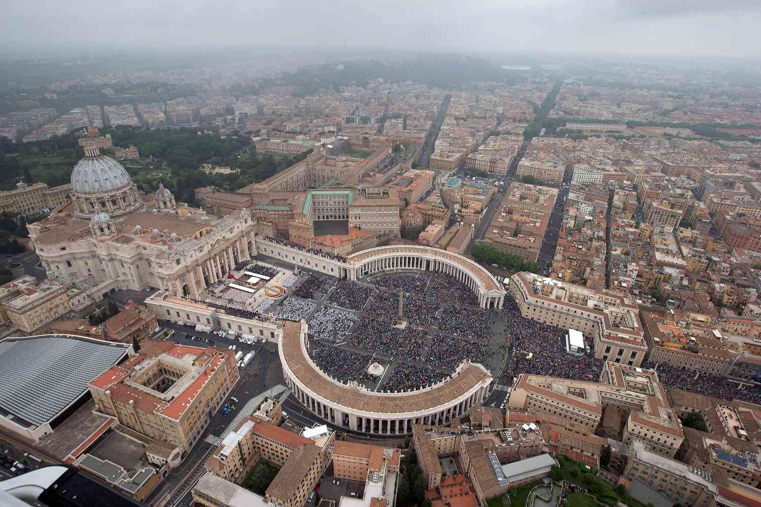 vatican1671354116.jpg